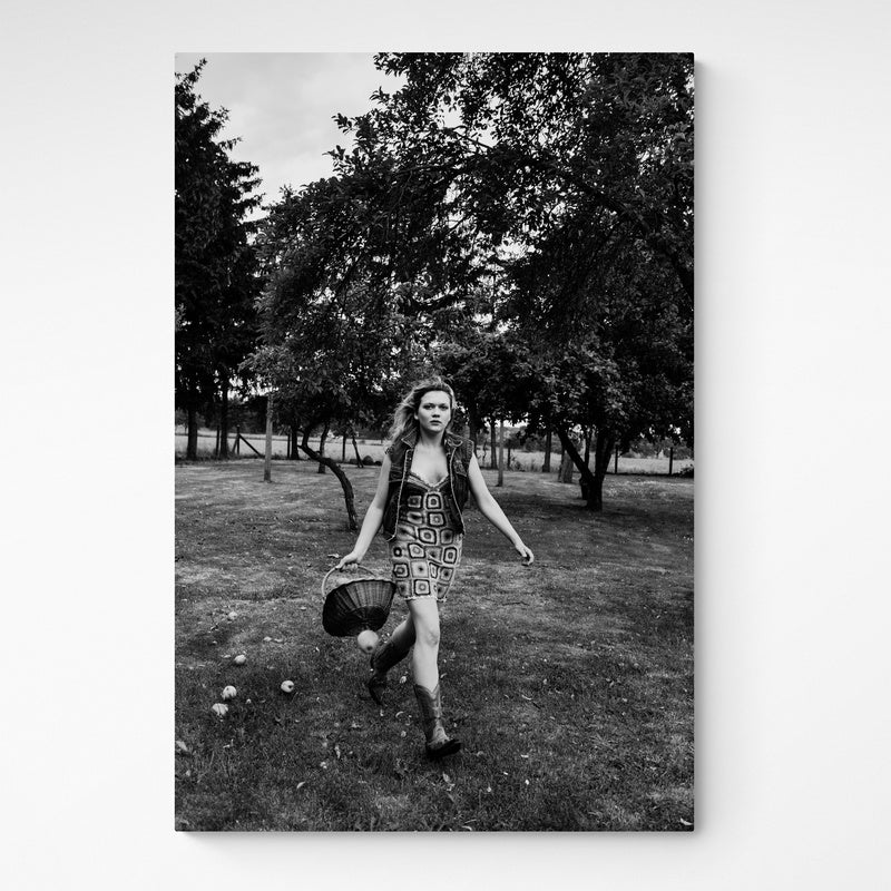 Kunst100 Maria Jatzlau Apple Juice Run Main Image Square
