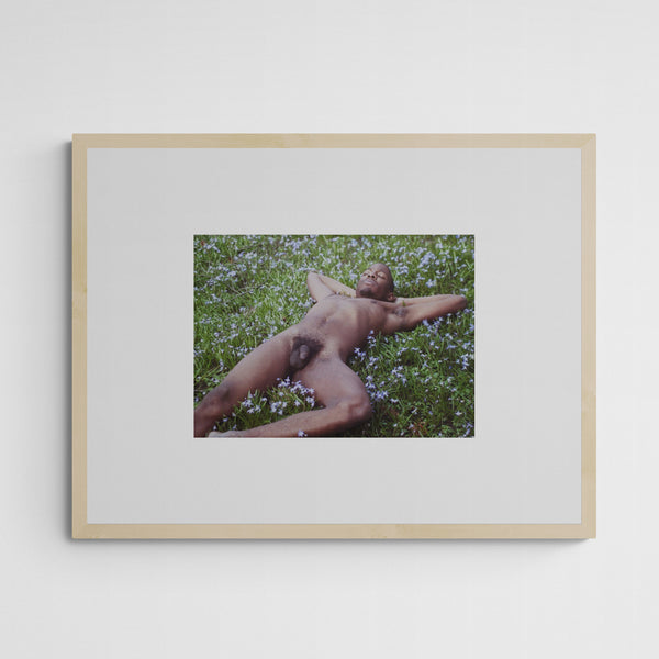 Daniela Torres A floor full of Flowers Frame Wood Holz