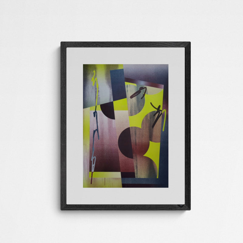 Roberto Rivadeneira Limited Movements Frame Grey Grau